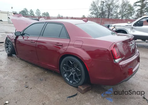 2019 Chrysler 300 300S z USA, uszkodzony, nr VIN 2C3CCABG9KH637279
